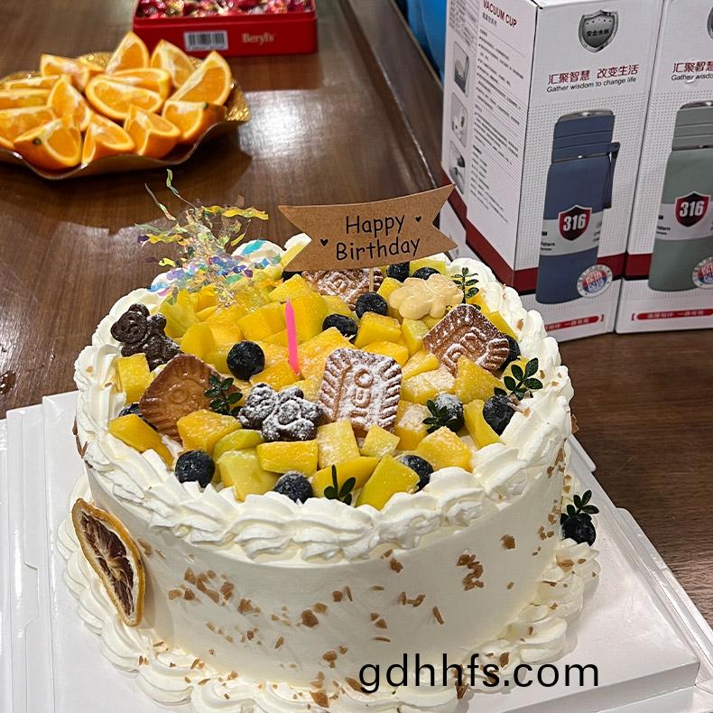 擧辦2024年員工生日會