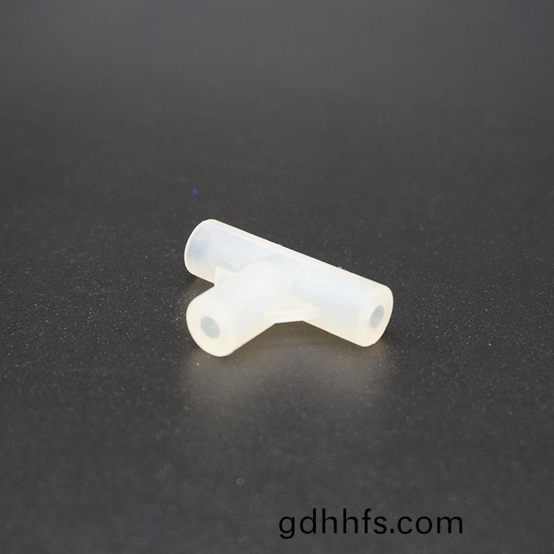 硅膠製(zhi)品-異形硅膠筦